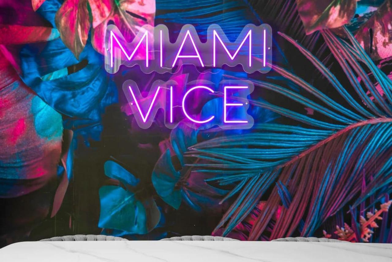 Miami Vice Oceanfront Sky Villa Buitenkant foto