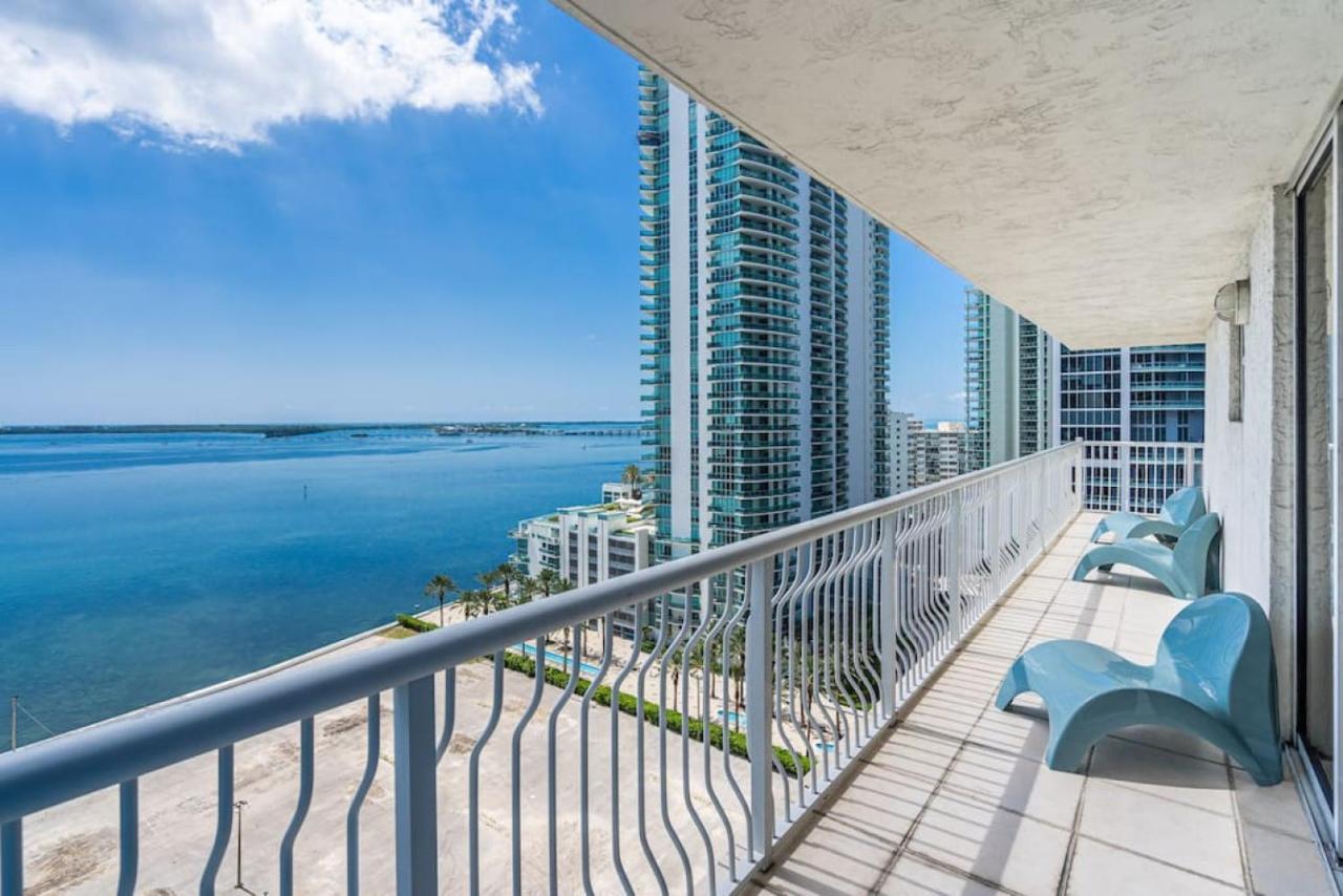 Miami Vice Oceanfront Sky Villa Buitenkant foto